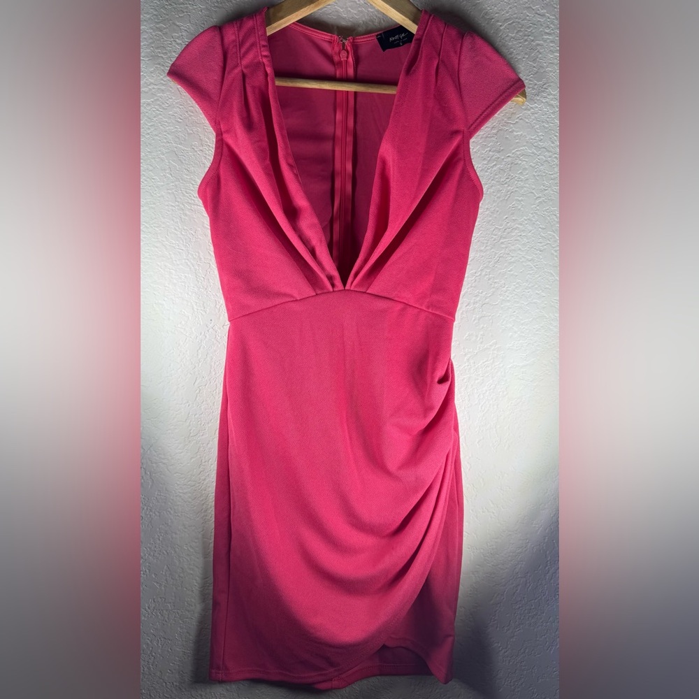 Nasty Gal Bold‎ pink  V-Neck Draped Cocktail Dress